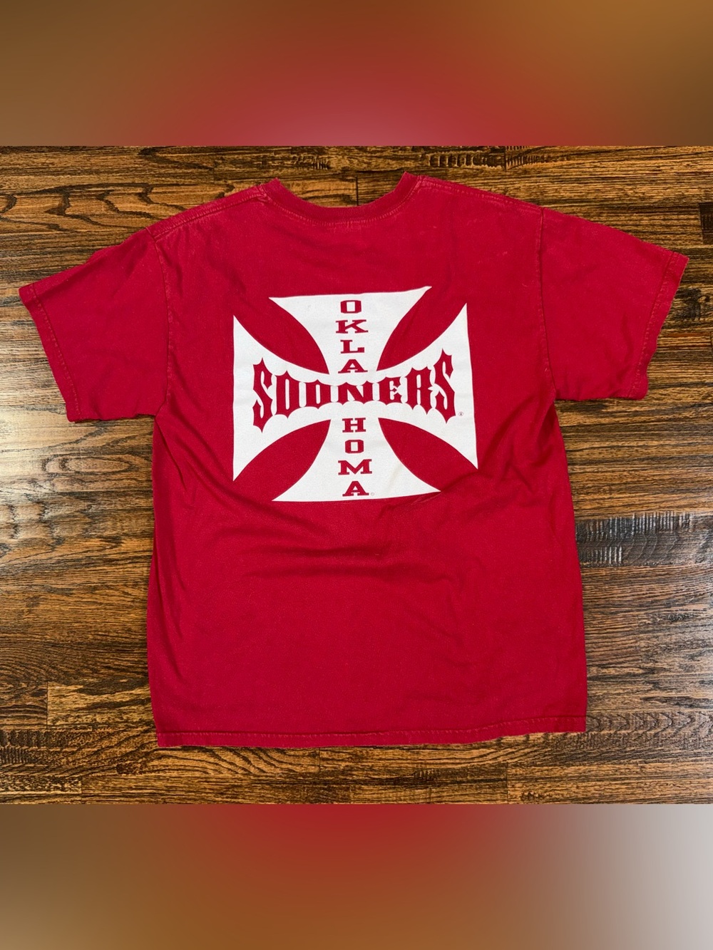 Vintage 90s The University of Oklahoma Sooners Crucifix Graphic T-Shirt Size L